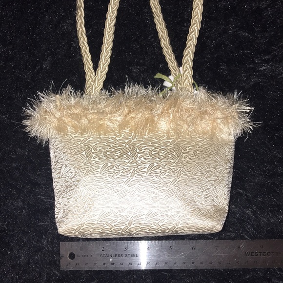 Silk brocade Bridal handbag w/ eyelash trim - Picture 4 of 5